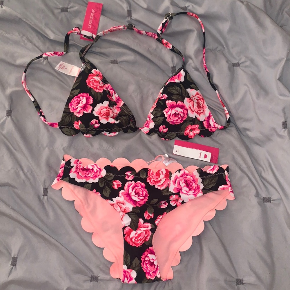 Pink Rose/Floral Xhilaration Bikini Set